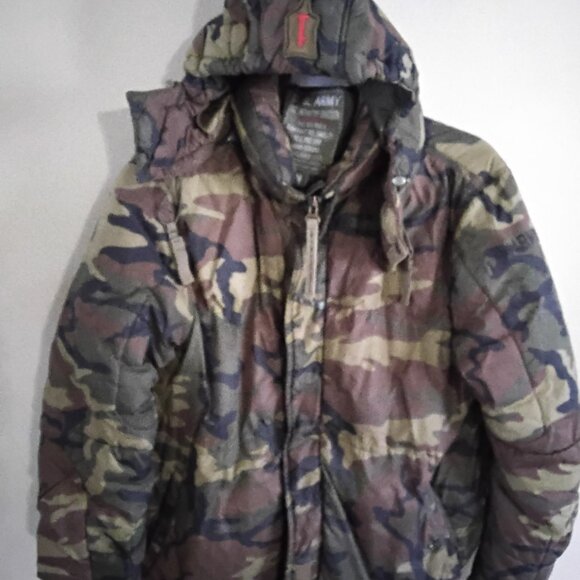 Camouflage Hooded Jacket United States Army Winter Jacket Size M - Picture 1 of 6